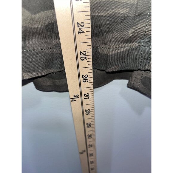 Camo Utility Jacket Women's By Social Standard Sanctuary Medium - Picture 3 of 7